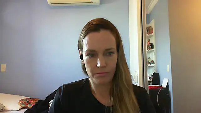 Snapshot of Annylove1 chatting on September 19, 11:03 am Annylove1 online show from September 19, 11:03 am