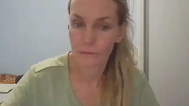 Annylove1 online show from March 17, 12:13 am