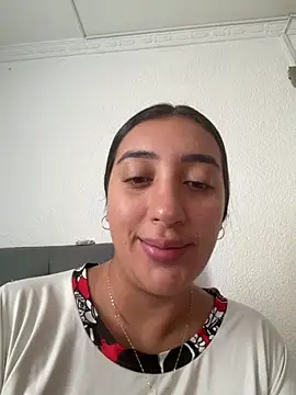 Hannahoff online show from February 18, 7:54 pm