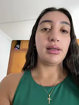 Hannahoff online show from March 8, 3:10 am