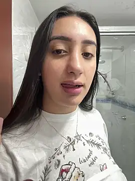 Hannahoff online show from November 22, 7:24 pm