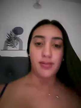 Hannahoff online show from October 12, 9:49 pm
