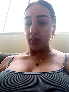 Hannahoff online show from January 18, 3:37 pm