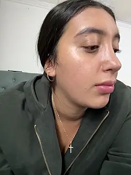 Hannahoff online show from March 16, 3:03 am