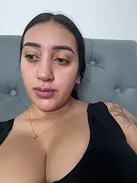 Hannahoff online show from September 21, 10:15 pm