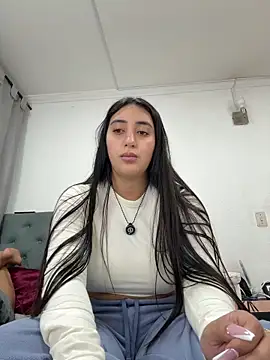 Hannahoff online show from March 11, 2:27 am