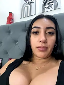 Hannahoff online show from November 27, 5:52 am