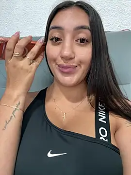 Hannahoff online show from February 17, 3:15 am