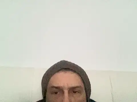 Snapshot of ALPHANDRE chatting on March 20, 4:29 am ALPHANDRE online show from March 20, 4:29 am