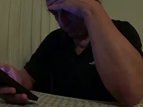 Snapshot of ALPHANDRE chatting on May 22, 7:34 pm ALPHANDRE online show from May 22, 7:34 pm
