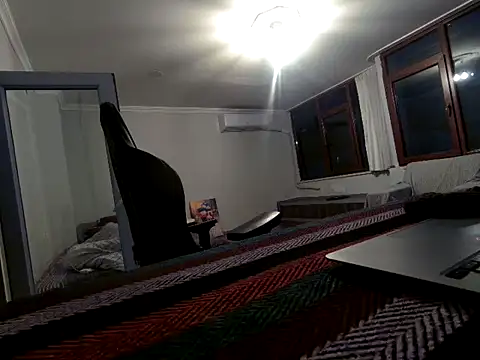 Snapshot of ALPHANDRE chatting on November 3, 6:11 pm ALPHANDRE online show from November 3, 6:11 pm