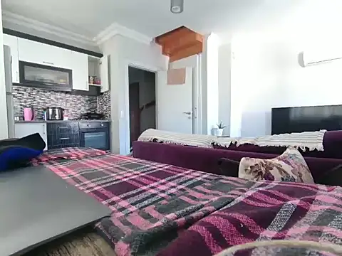 ALPHANDRE online show from December 14, 9:26 am