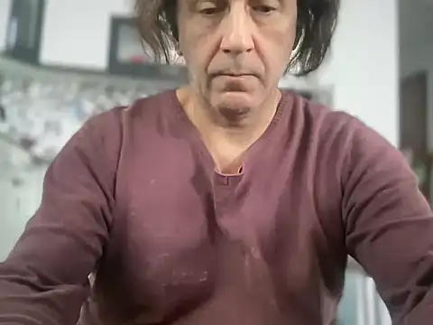 Snapshot of ALPHANDRE chatting on October 31, 8:11 am ALPHANDRE online show from October 31, 8:11 am