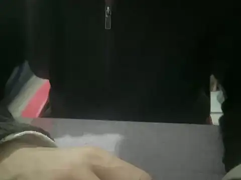 Snapshot of ALPHANDRE chatting on January 18, 8:34 pm ALPHANDRE online show from January 18, 8:34 pm