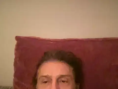 Snapshot of ALPHANDRE chatting on November 8, 7:50 pm ALPHANDRE online show from November 8, 7:50 pm