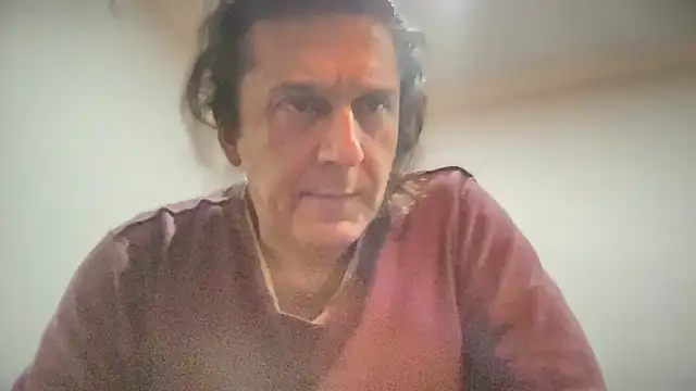 Snapshot of ALPHANDRE chatting on November 12, 6:23 pm ALPHANDRE online show from November 12, 6:23 pm