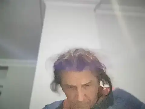 Snapshot of ALPHANDRE chatting on November 24, 7:58 pm ALPHANDRE online show from November 24, 7:58 pm