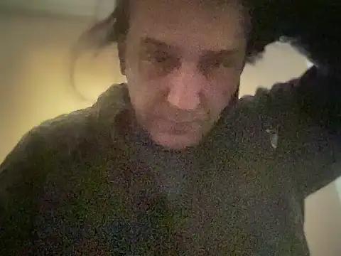 Snapshot of ALPHANDRE chatting on February 26, 10:26 am ALPHANDRE online show from February 26, 10:26 am