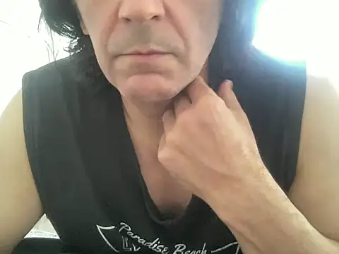 Snapshot of ALPHANDRE chatting on March 22, 1:30 pm ALPHANDRE online show from March 22, 1:30 pm