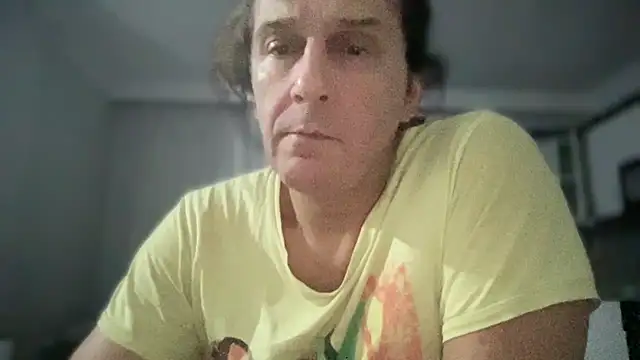 Snapshot of ALPHANDRE chatting on October 4, 8:10 pm ALPHANDRE online show from October 4, 8:10 pm