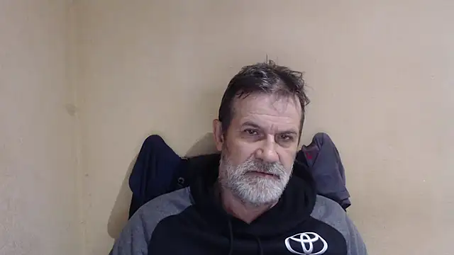 Snapshot of AlexNudo chatting on September 28, 7:37 am AlexNudo online show from September 28, 7:37 am