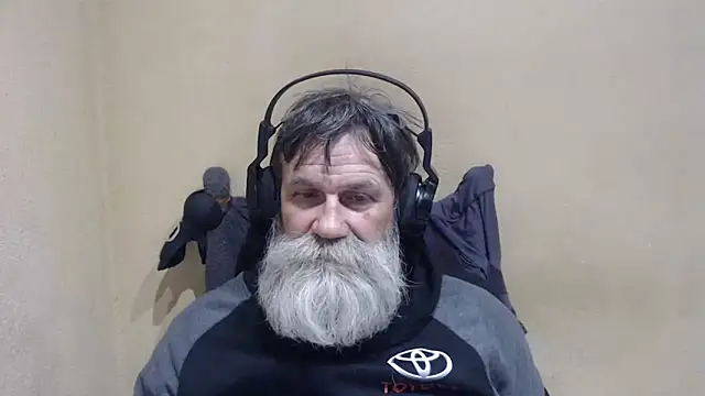 AlexNudo online show from April 13, 10:41 am