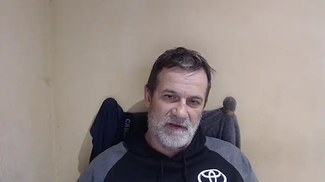 Snapshot of AlexNudo chatting on September 21, 8:19 am AlexNudo online show from September 21, 8:19 am