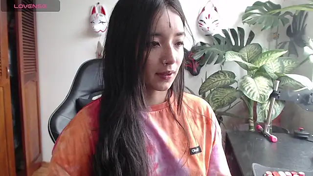 Snapshot of cat_salo chatting on February 22, 2:19 pm cat salo online show from February 22, 2:19 pm