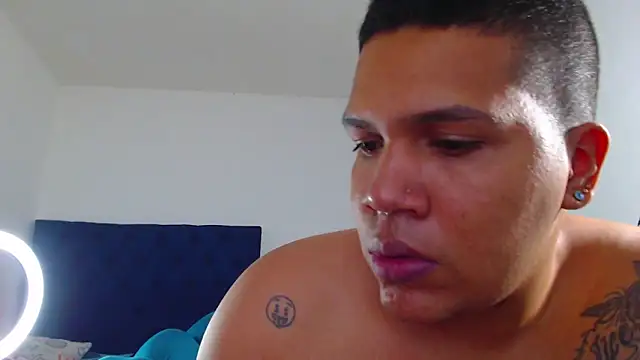 StevanHouston online show from January 18, 5:04 pm