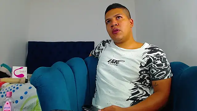 StevanHouston online show from January 16, 2:08 pm