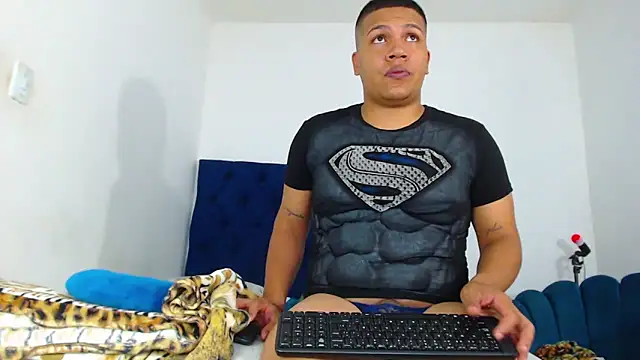 StevanHouston online show from December 21, 2:04 pm