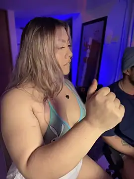 Im sophiie online show from November 7, 6:51 am