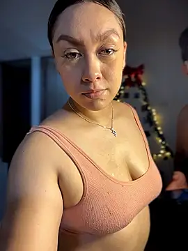 Snapshot of Im_sophiie chatting on January 7, 12:59 am Im sophiie online show from January 7, 12:59 am