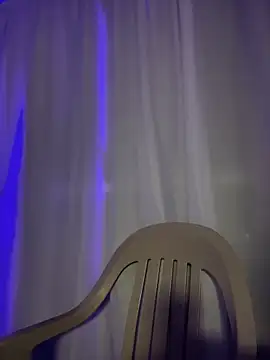 Im sophiie online show from October 25, 6:45 am