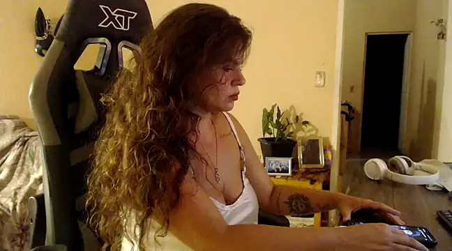 OliviaRojas online show from December 5, 11:56 pm