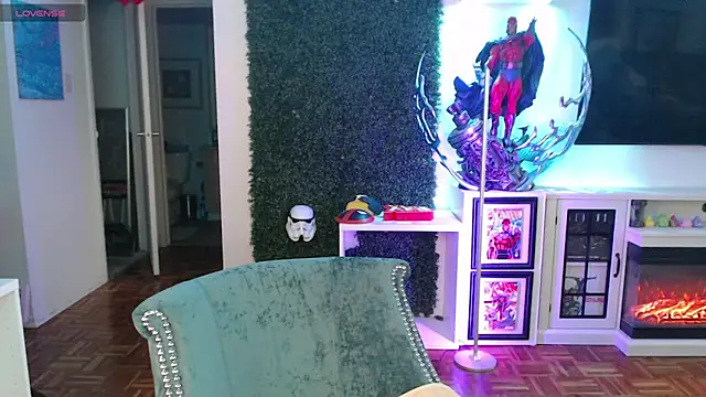 Vixen Lockheart online show from April 10, 2:24 pm