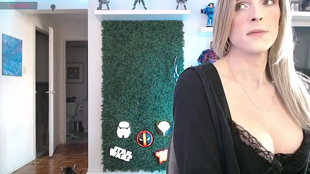 Vixen Lockheart online show from September 24, 4:35 pm