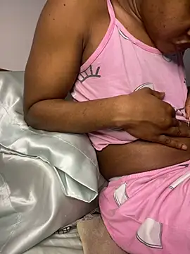  yisela  online show from March 8, 1:44 am