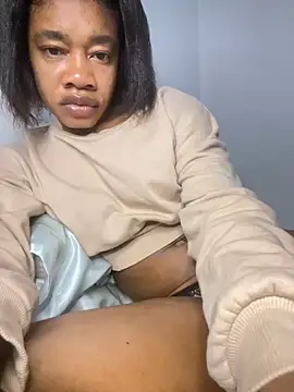  yisela  online show from March 10, 1:31 am