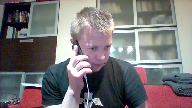 Snapshot of Matttthees chatting on February 28, 7:46 pm Matttthees online show from February 28, 7:46 pm