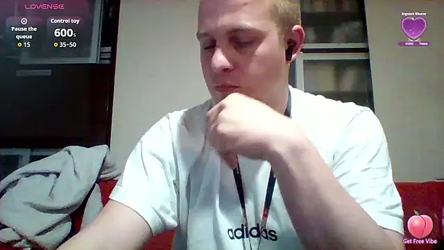 Matttthees online show from December 2, 2:52 pm