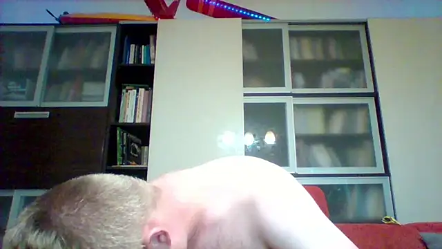 Snapshot of Matttthees chatting on September 11, 7:14 pm Matttthees online show from September 11, 7:14 pm