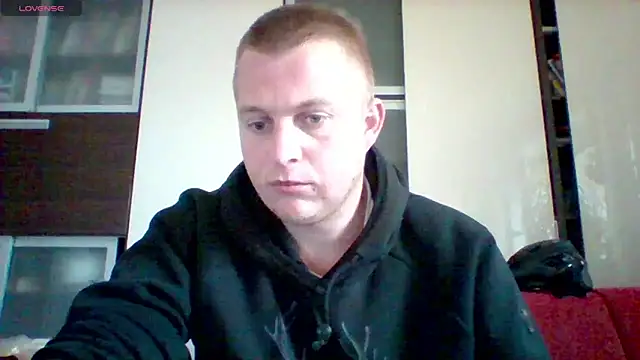 Snapshot of Matttthees chatting on October 10, 2:40 pm Matttthees online show from October 10, 2:40 pm