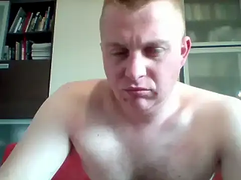 Snapshot of Matttthees chatting on March 10, 10:50 am Matttthees online show from March 10, 10:50 am