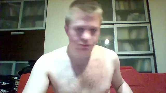 Snapshot of Matttthees chatting on February 20, 5:12 am Matttthees online show from February 20, 5:12 am