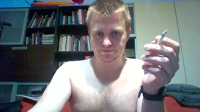 Snapshot of Matttthees chatting on February 26, 11:52 pm Matttthees online show from February 26, 11:52 pm