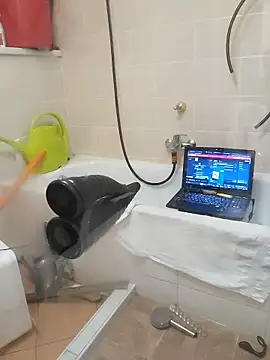 Matttthees online show from December 18, 2:16 am