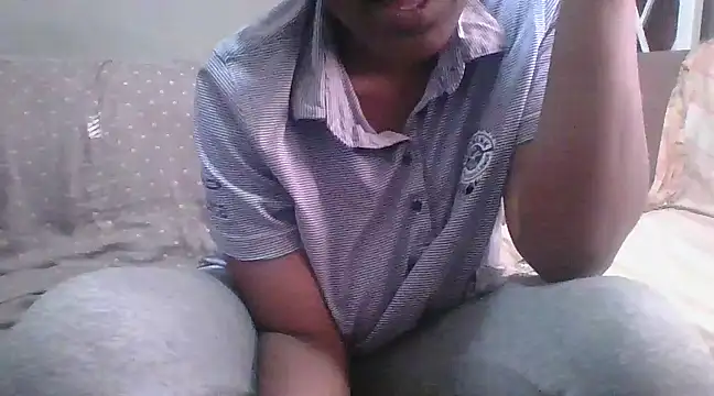 BeejayLoverxx online show from February 26, 9:01 am