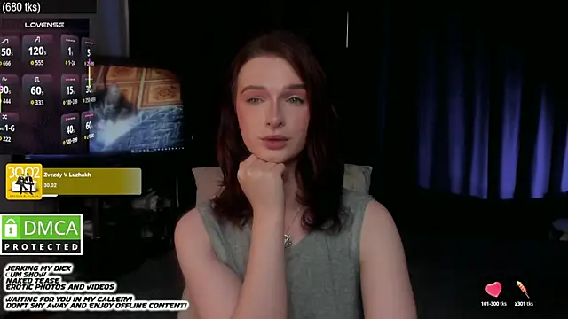 Snapshot of Lee_Loo chatting on September 10, 2:16 pm Lee Loo online show from September 10, 2:16 pm