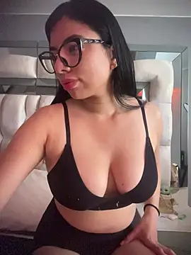 Miaparkerss  online show from November 2, 5:07 pm